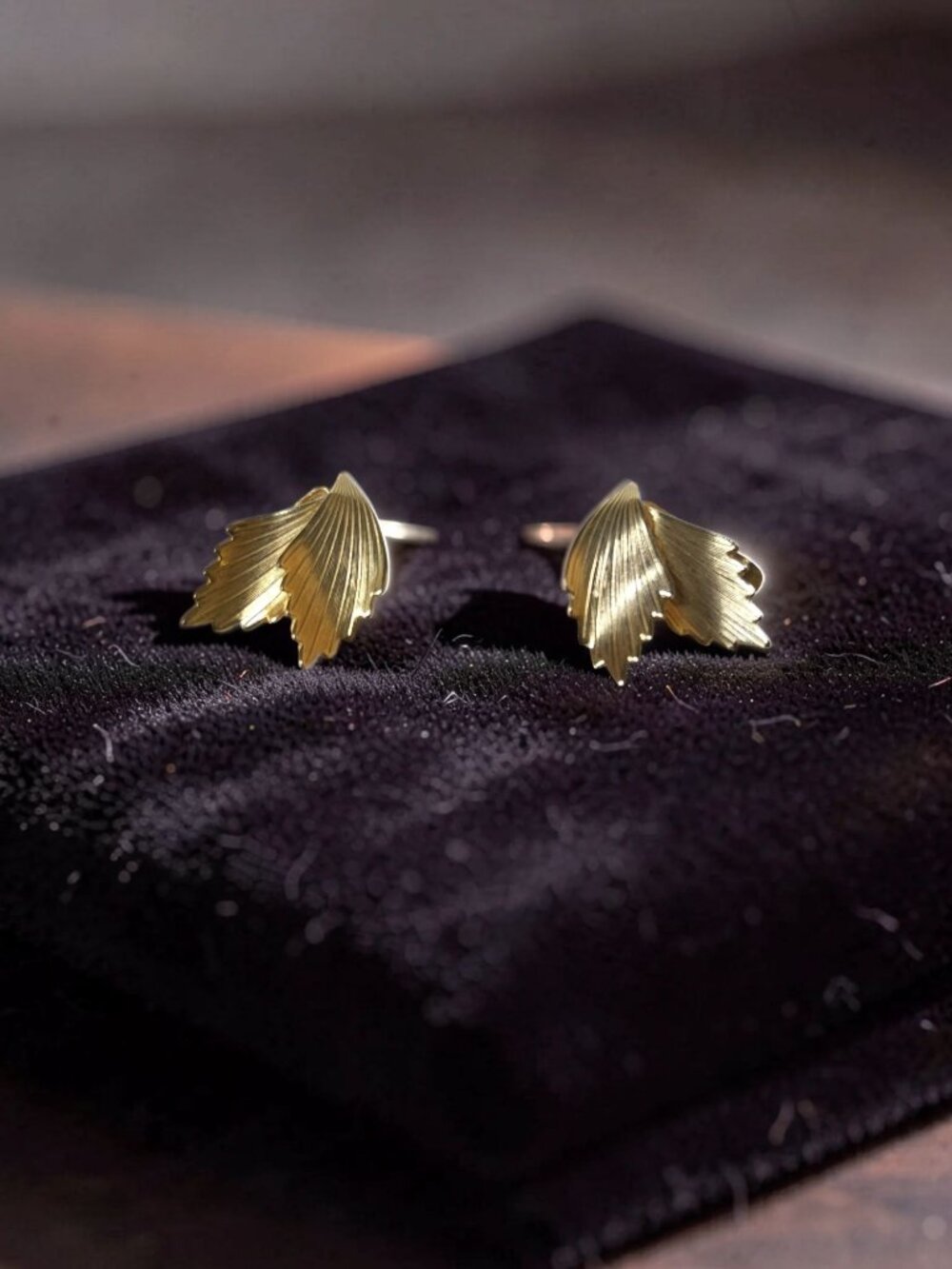 vintage gold tone clip on wing design earrings